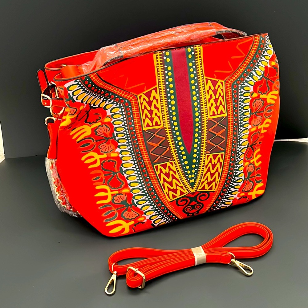 - Final sale- New Vegan leather bag.